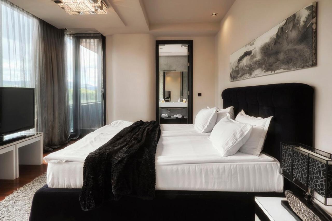 Hotel Emirates Sofia Extérieur photo